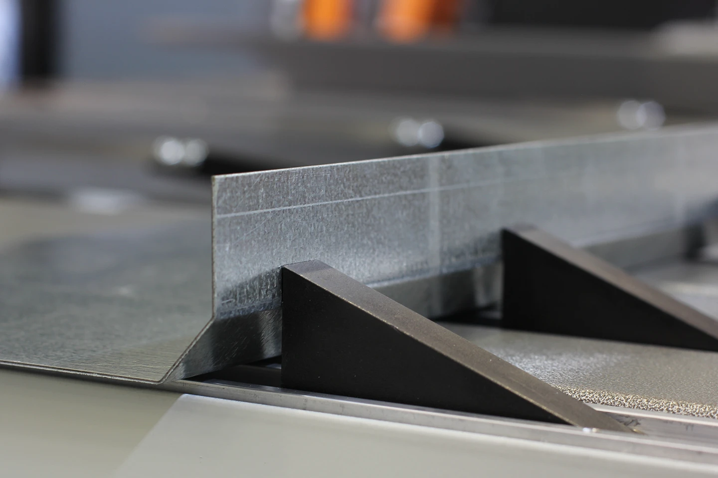 high solid backgauge finger on a backgauge for cidan folding machine