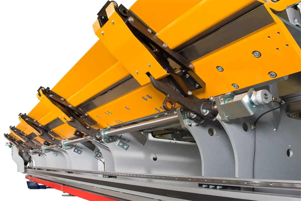 synchronized drive shafts on a thalmann longfolder on white background