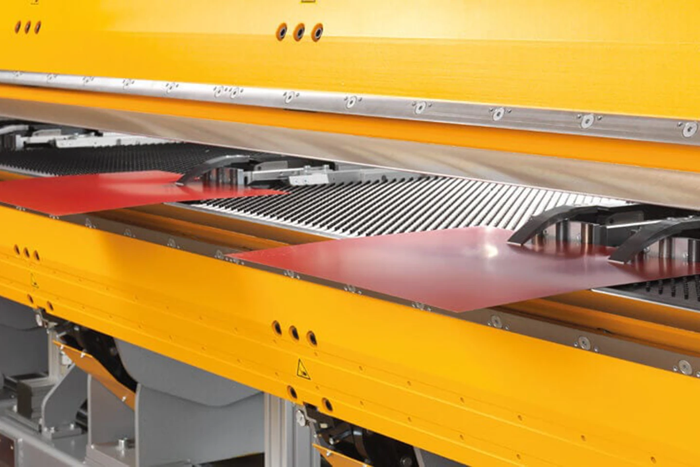 multi section grippers in the backgauge of a thalmann longfolder